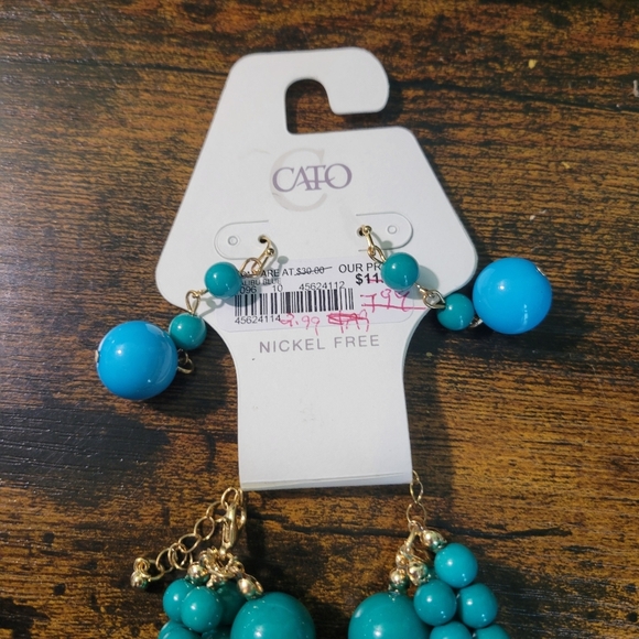 FREE With Purchase ✨️Cato Green Blue Necklace & Earring Set 18" Beaded Set - Picture 2 of 3